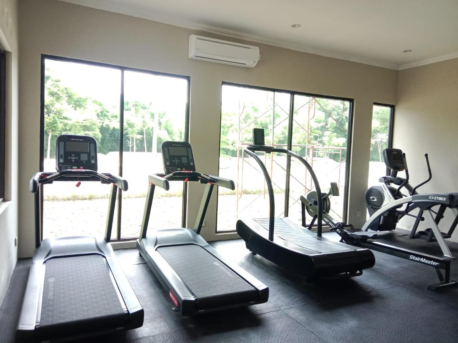 Wyndham Garden Yogyakarta Hotel Conference & Action Park Sleman  Exteriör bild